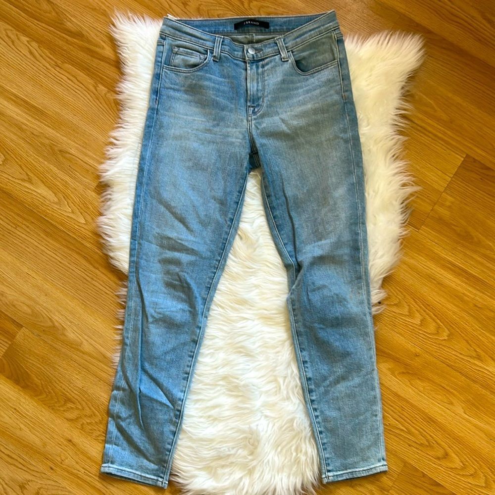 J Brand Jeans Capri Mid Rise in size 27